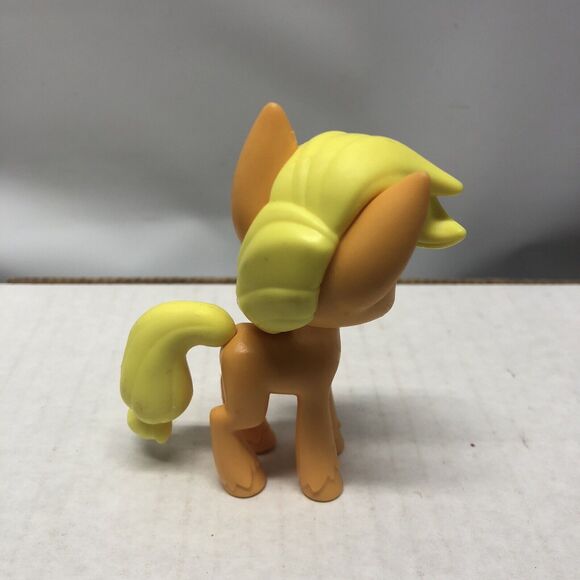 My Little Pony Applejack G4 MLP Mini Figure Toy Orange Hasbro Friendship Magic - Picture 3 of 8